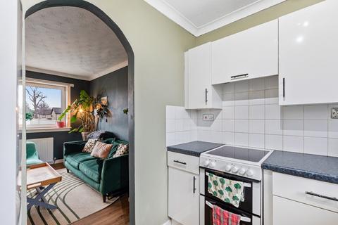 2 bedroom apartment for sale, Greenlaw Crescent, Paisley PA1