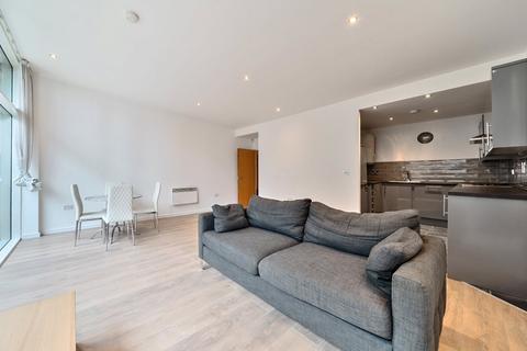 2 bedroom apartment for sale, City Road East, Manchester, Greater Manchester