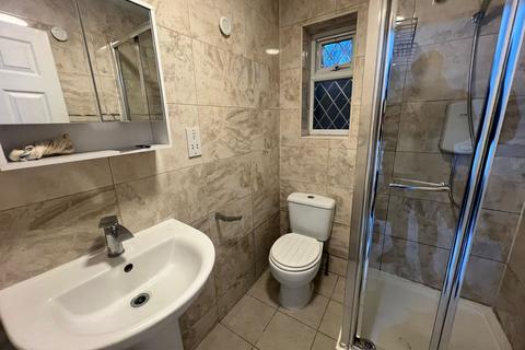1 bedroom apartment to rent, Northfield Road, HOUNSLOW TW5