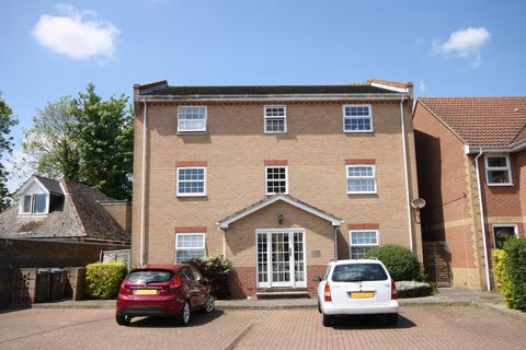 1 bedroom apartment to rent, Drew Lane, Deal, Kent, CT14