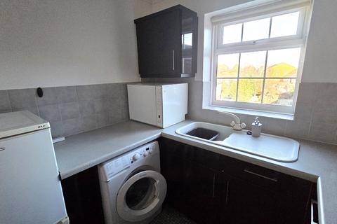 1 bedroom apartment to rent, Drew Lane, Deal, Kent, CT14