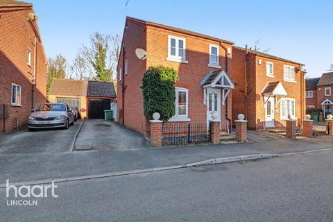 3 bedroom detached house for sale, Cannon Close, Coddington