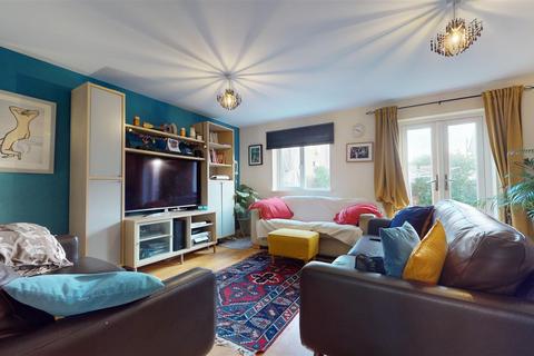 3 bedroom house to rent, Woolcombe Road, Portland