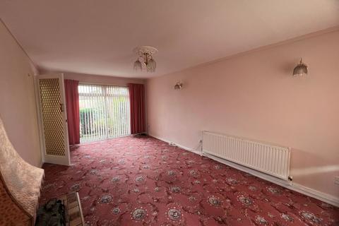 3 bedroom terraced house for sale, 72 Nineacres Drive, Fordbridge, Birmingham, B37 5DD