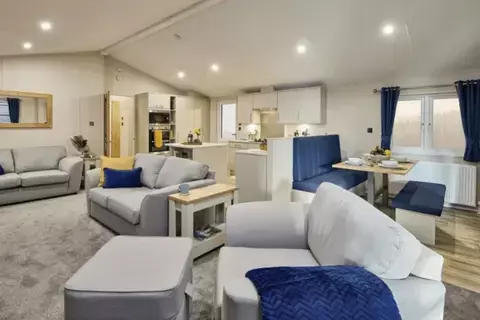 2 bedroom park home for sale, Skirlington Coast