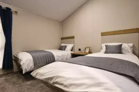 2 bedroom park home for sale, Skirlington Coast