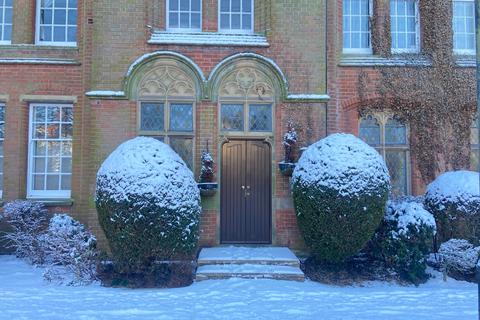 undefined, College Gate, Crewe
