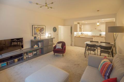 2 bedroom flat for sale, Sir Bernard Lovell Road, Malmesbury, SN16