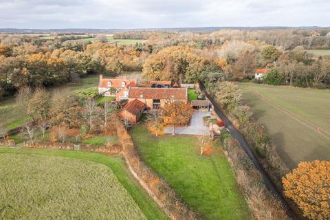 5 bedroom barn for sale, A Standout Chain-Free Barn Conversion in the Desirable Village of Alby