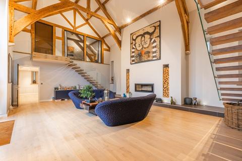 5 bedroom barn for sale, A Standout Chain-Free Barn Conversion in the Desirable Village of Alby