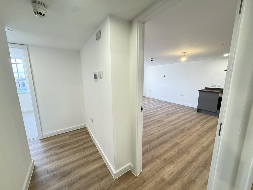 Flat 101