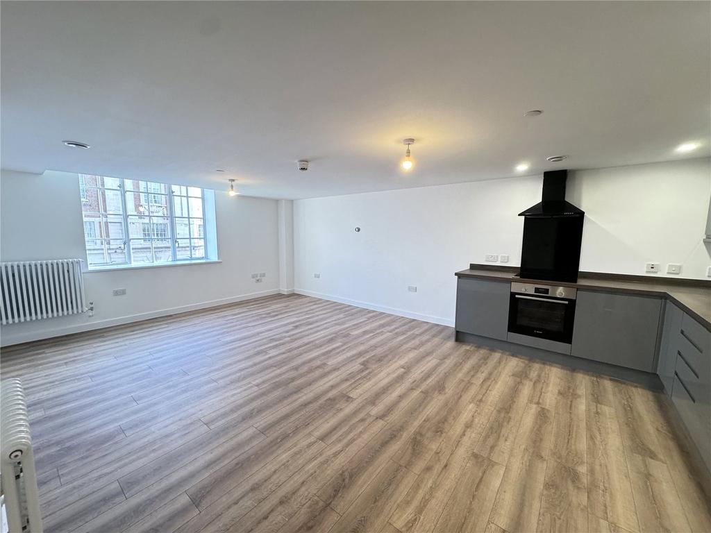 Flat 101