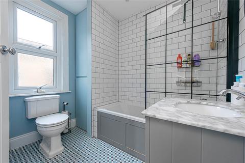 3 bedroom apartment for sale, Monson Road, London, NW10