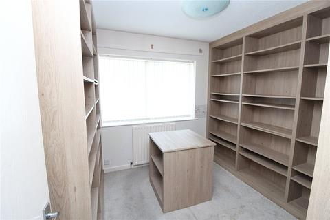 2 bedroom bungalow for sale, Ravensworth Close, West Yorkshire LS15