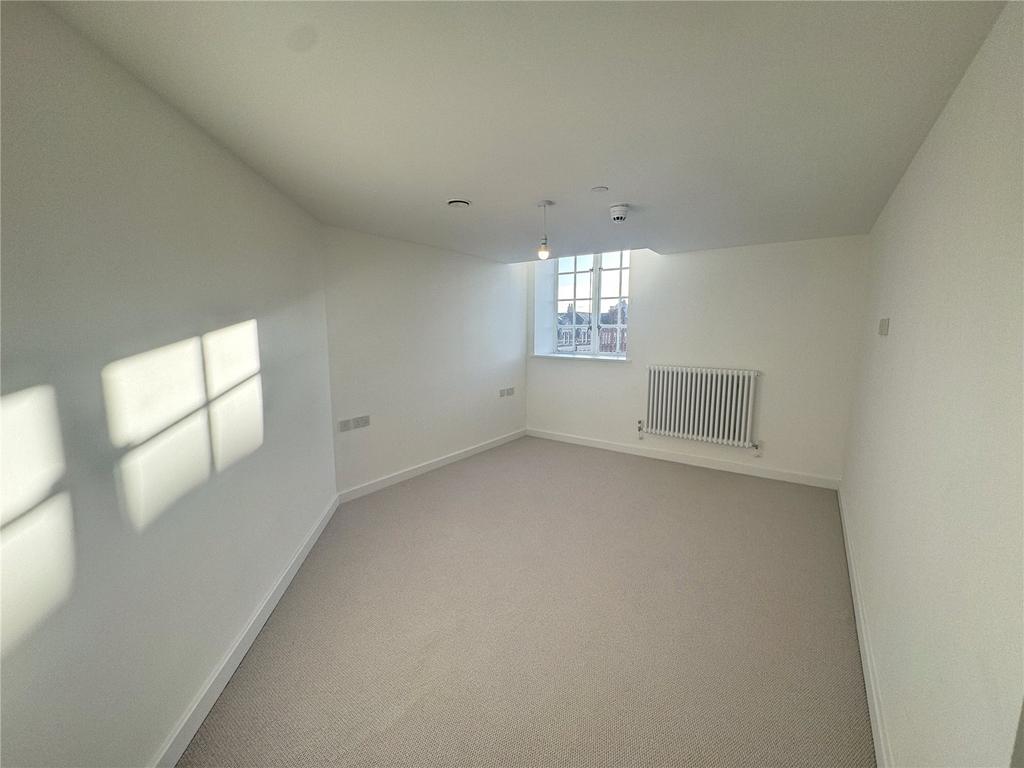 Flat 302