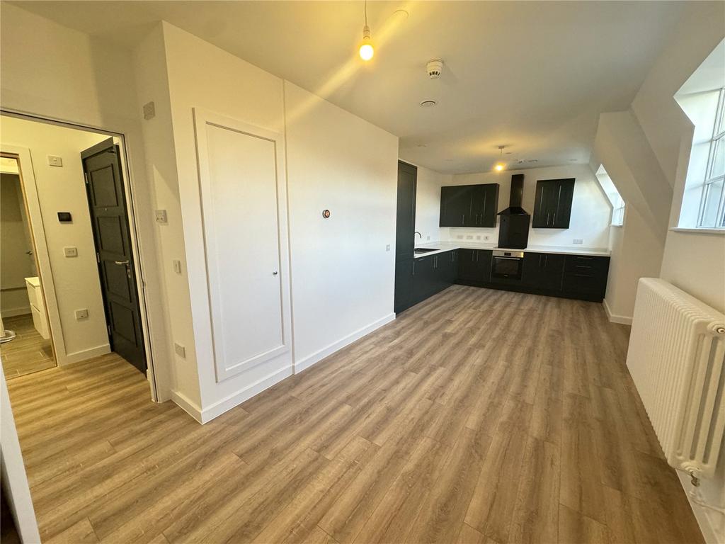 Flat 401