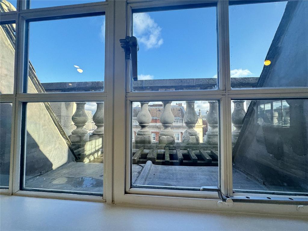 Flat 402