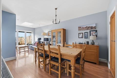 undefined, Calverley Road, Epsom, KT17