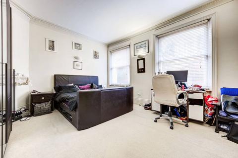 2 bedroom flat to rent, Nevern Mansions, Earls Court, London, SW5