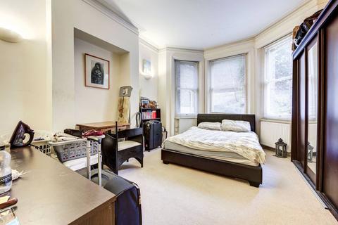 2 bedroom flat to rent, Nevern Mansions, Earls Court, London, SW5