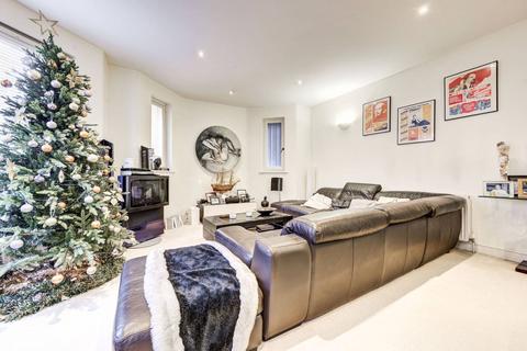 Nevern Mansions, Earls Court, London, SW5