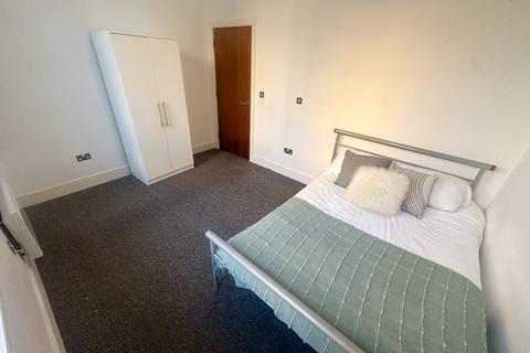 2 bedroom house to rent, Old School House, ,