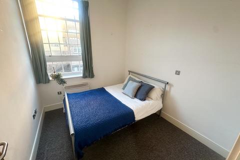 2 bedroom house to rent, Old School House, ,
