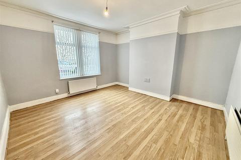 2 bedroom apartment to rent, Brack Terrace, Bill Quay, Gateshead