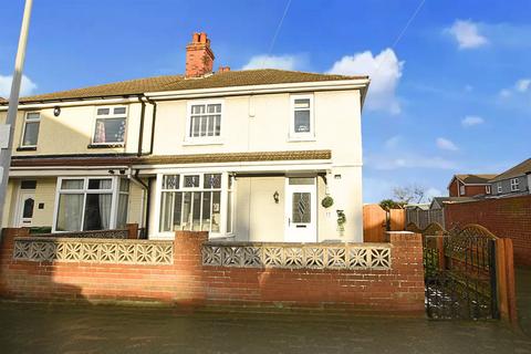 3 bedroom semi-detached house for sale, Oliver Street, Cleethorpes DN35