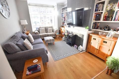 3 bedroom semi-detached house for sale, Oliver Street, Cleethorpes DN35