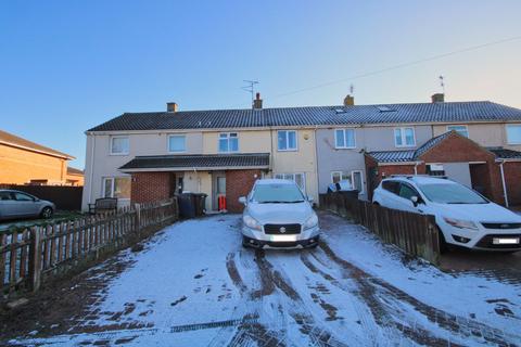 3 bedroom terraced house for sale, Counts Farm Road, Corby, NN18