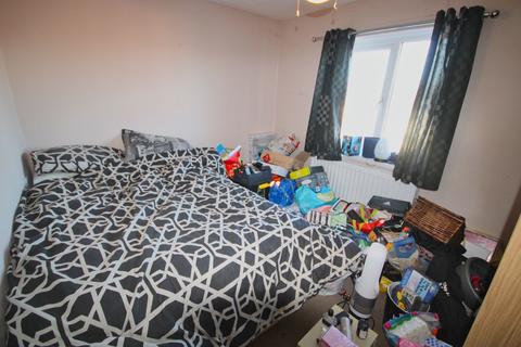 3 bedroom terraced house for sale, Counts Farm Road, Corby, NN18