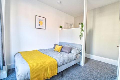 undefined, 60 Harborough Road, Southampton, SO15