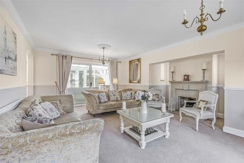 5 bedroom detached house for sale, Poets Gate, Goffs Oak, EN7