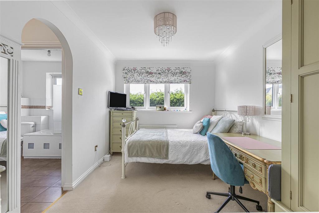 Bedroom 3: