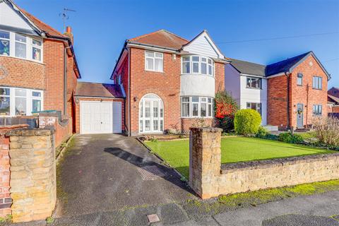 3 bedroom detached house for sale, Maple Drive, Nuthall NG16