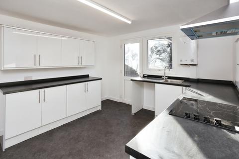 3 bedroom terraced house for sale, Rowan Tree Road, Kent TN2