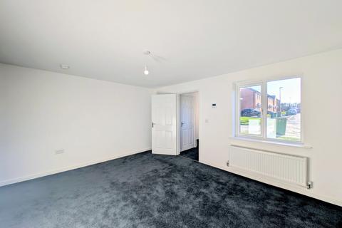 3 bedroom detached house to rent, Frickley Drive, South Elmsall, Pontefract, West Yorkshire, WF9