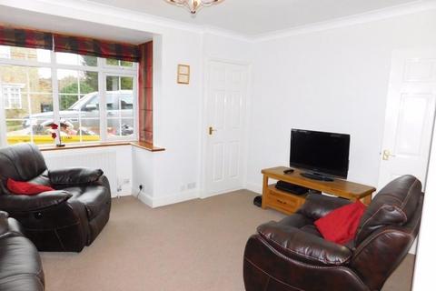 4 bedroom semi-detached house to rent, Hitchin Road, Stotfold, Hitchin