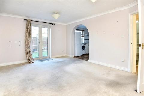 undefined, Newbury, Gillingham
