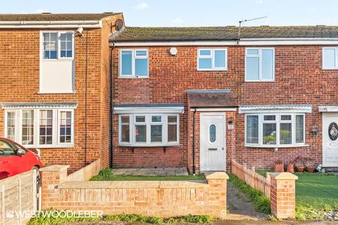 3 bedroom terraced house for sale, Woolmans Close, Broxbourne EN10