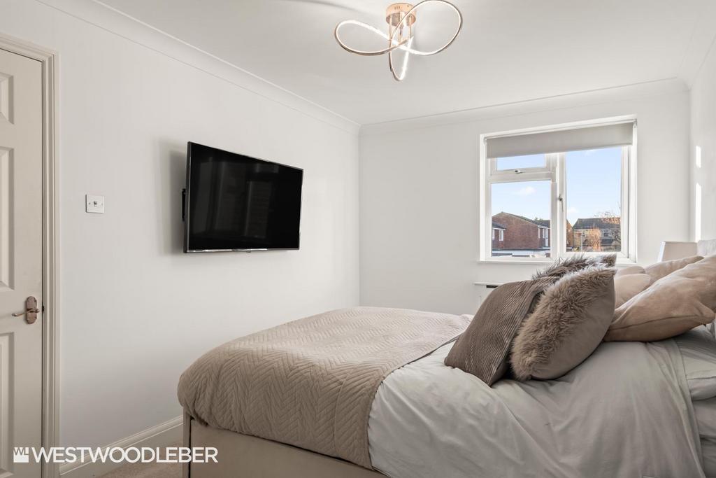 Woolmans Close 17.jpg