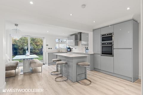 undefined, Woolmans Close, Broxbourne EN10
