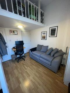 Studio to rent, 11 Sinclair Road, London, W14