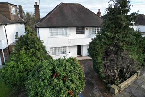 undefined, Ashbourne Road, Ealing W5