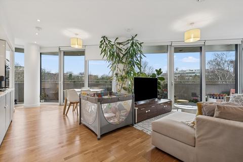 2 bedroom flat to rent, Edmunds House, Colonial Drive, Chiswick, London, W4