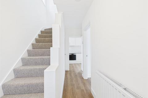 3 bedroom house to rent, Station Road, Henlow SG16