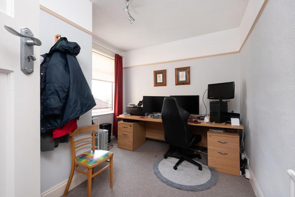 25 Bennetts Road, Bath, BA1 7 AW-10.jpg