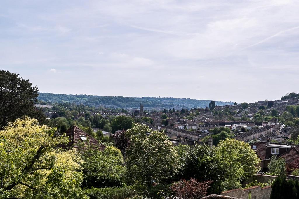 25 Bennetts Road, Bath, BA1 7 AW-14.jpg