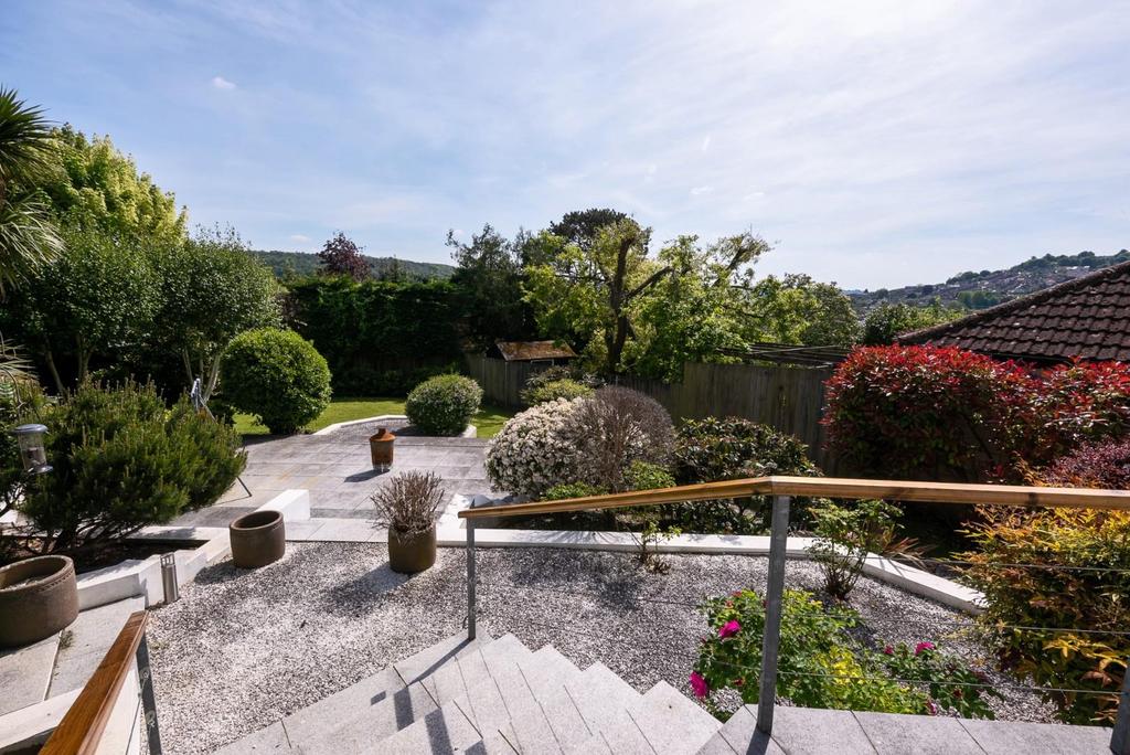 25 Bennetts Road, Bath, BA1 7 AW-15.jpg